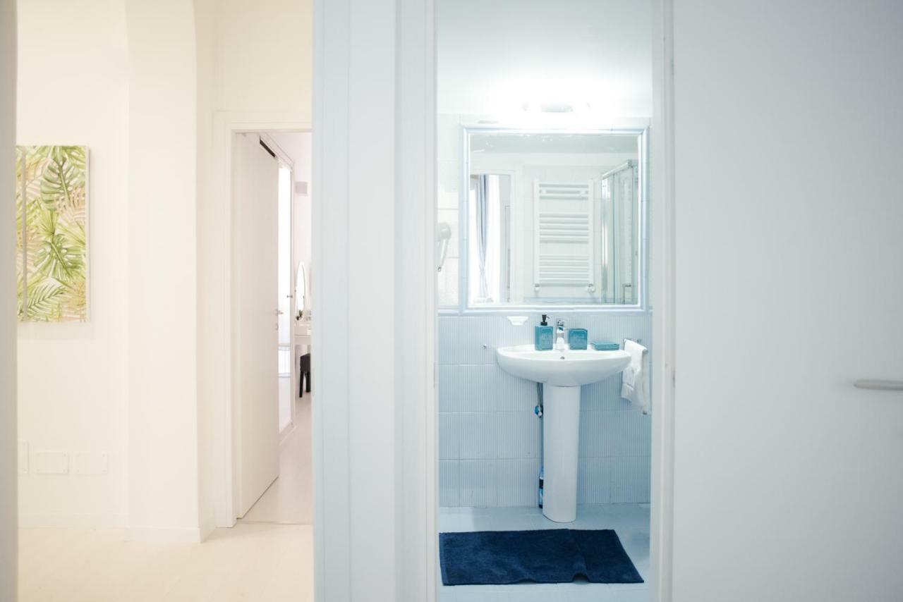 White Fanti Apartment Roma Exterior foto