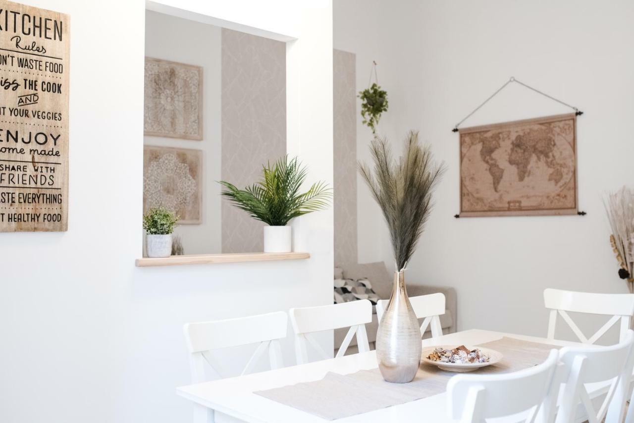 White Fanti Apartment Roma Exterior foto